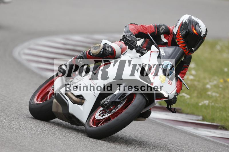 /09 19.04.2026  Caremotion get faster ADR/Gruppe gelb/93